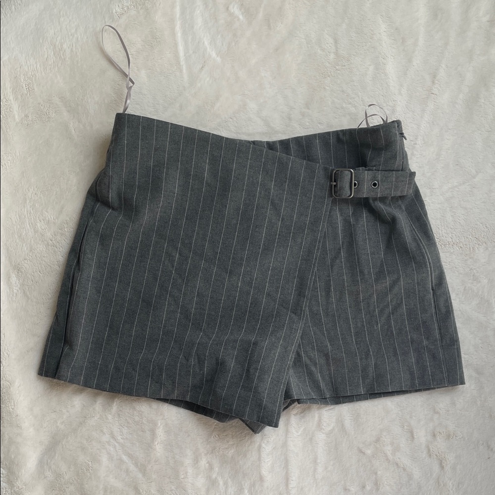 High-Waist Charcoal Pinstripe Belted Women's Skort Shorts